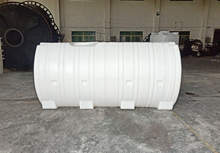 6噸臥式運(yùn)輸儲(chǔ)罐